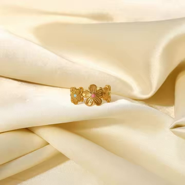 Thalia Ring