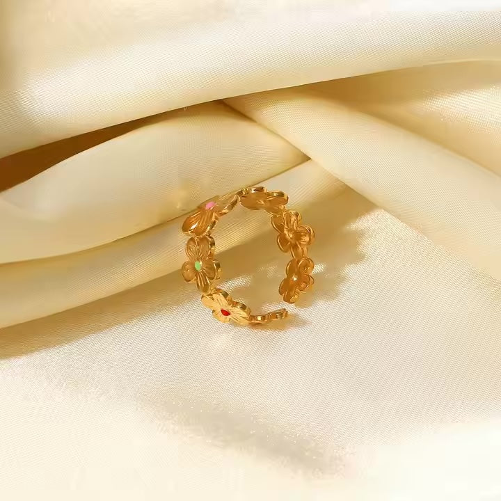 Thalia Ring