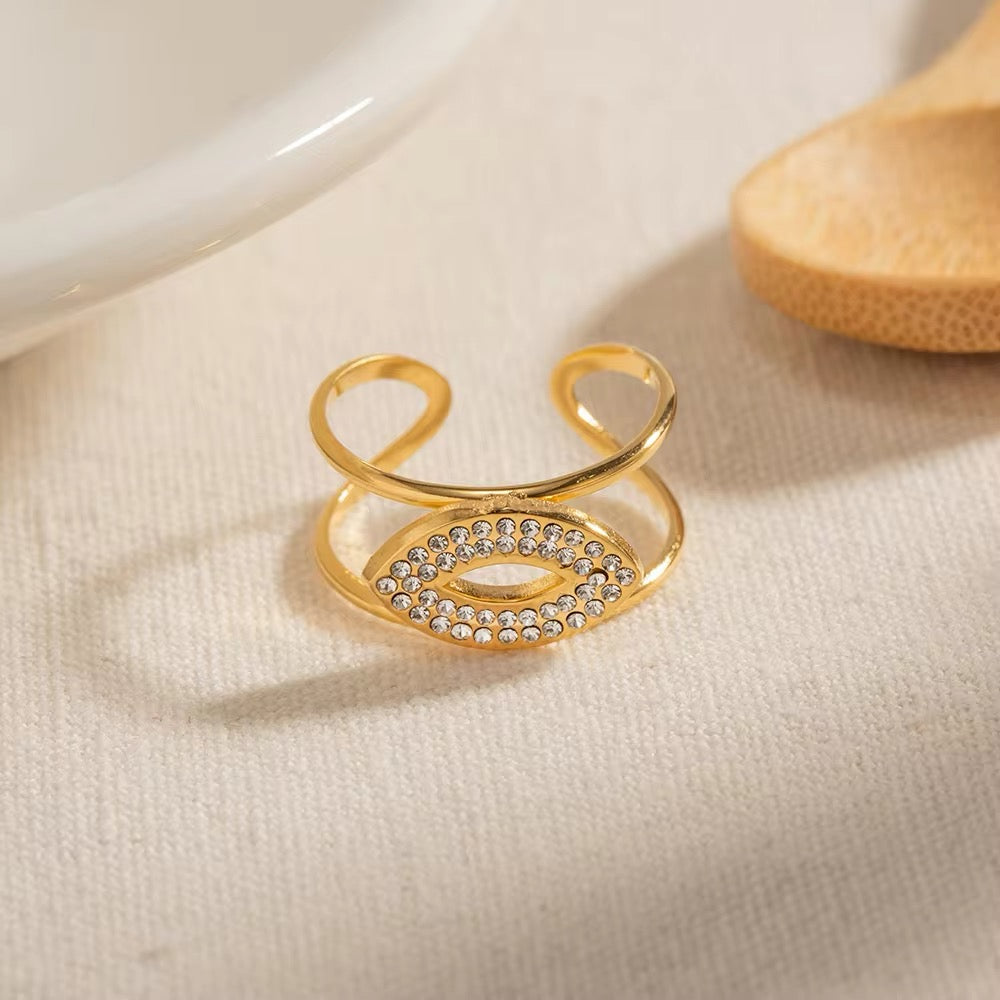 Vivienne Ring - Efeja Jewellery